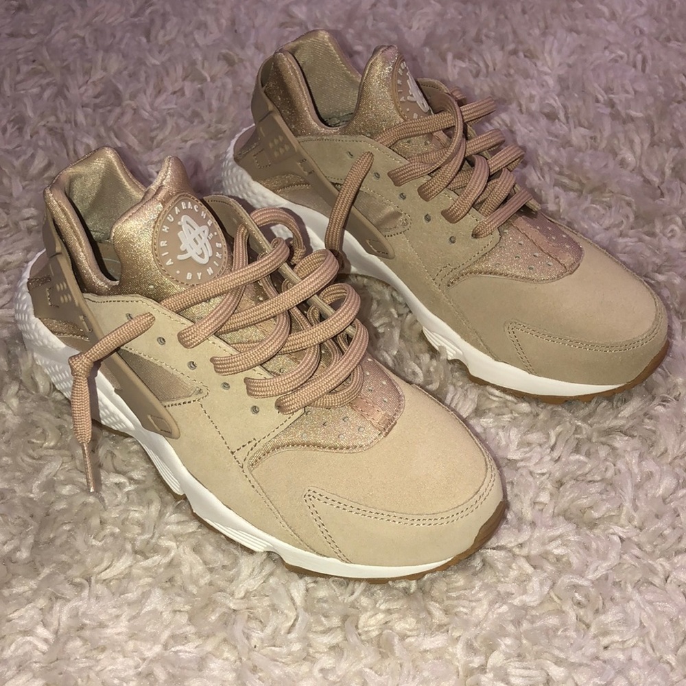 Nike Huraches